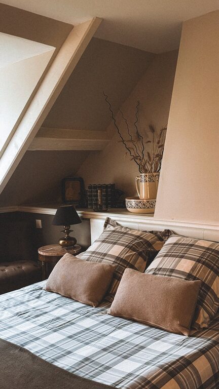 How to Refresh Your Bedroom on a Budget: Simple & Stylish Ideas